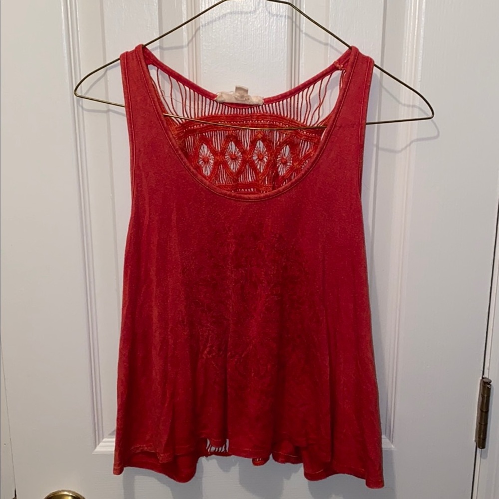 UO red tank